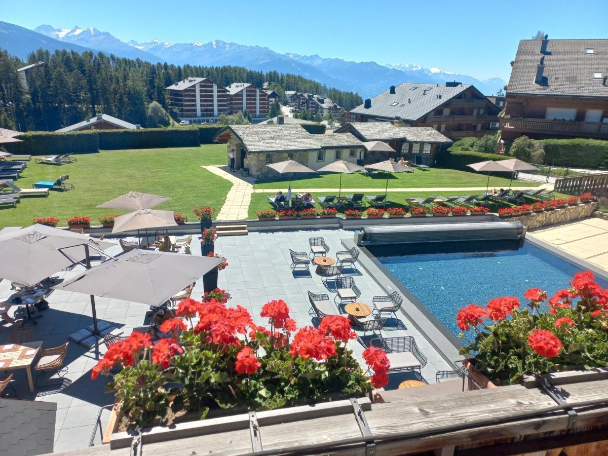 Apartment 24 Hotel Etrier Pool & Spa Crans-Montana Extérieur photo